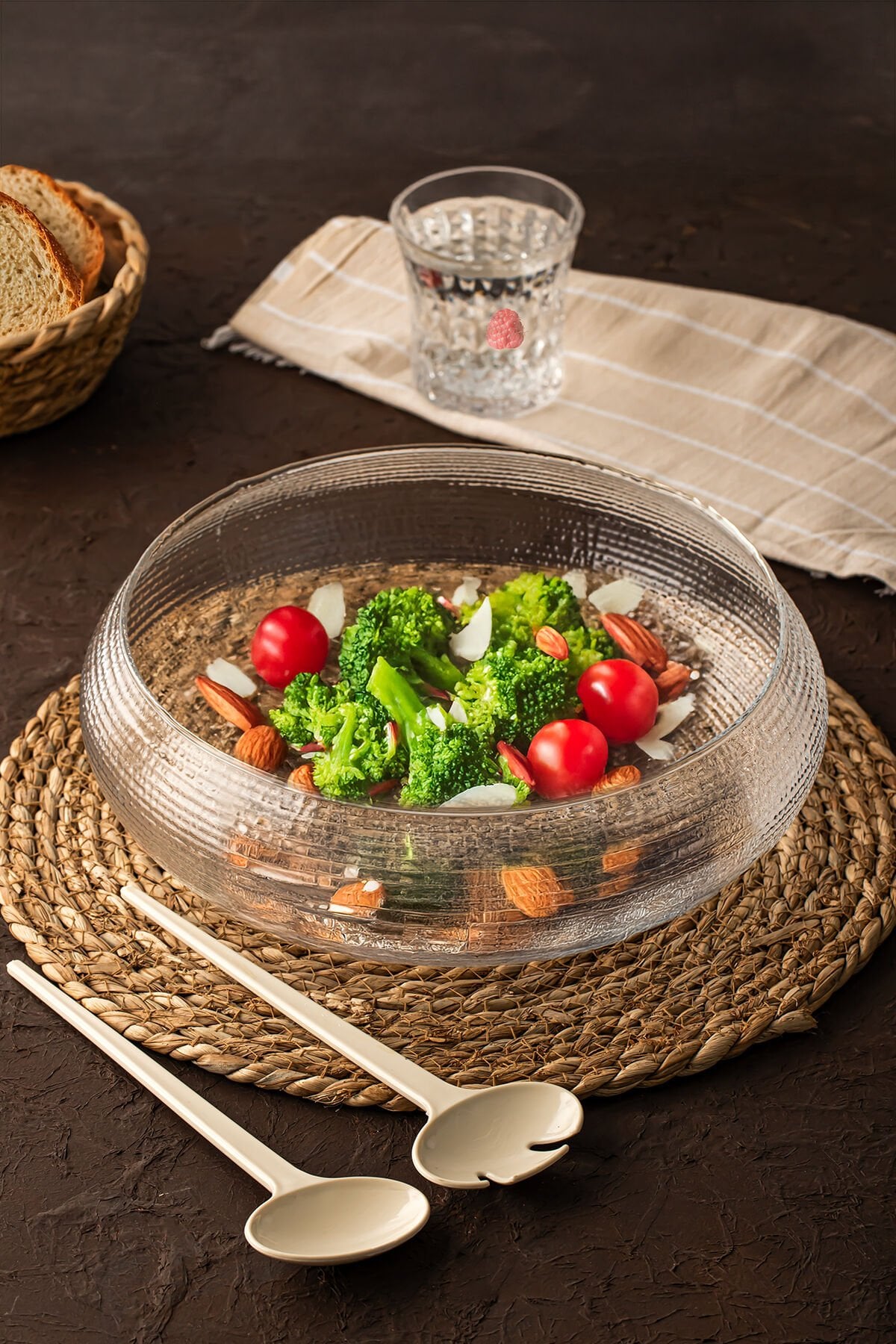 Porsima 4306 El Yapımı Büyük Boy Kaşıklı Cam Salata Kasesi 24 Cm