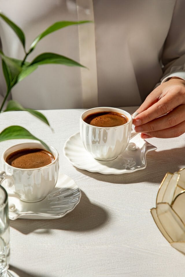 Nehir Perla 6 Kişilik 12 Parça Porselen Kahve Fincan Takımı