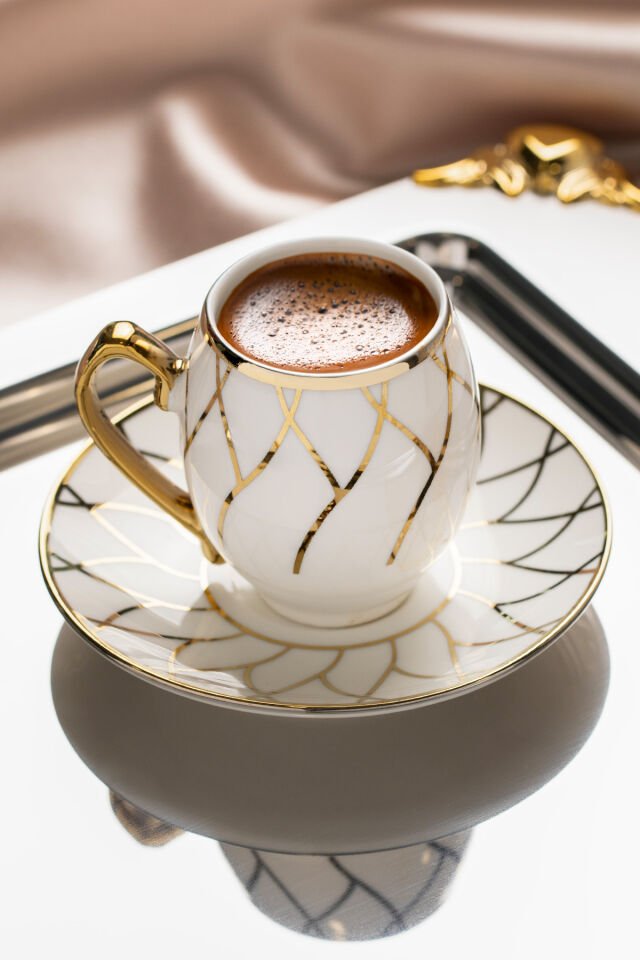 Nehir Dora 6 Kişilik 12 Parça Porselen Kahve Fincan Takımı