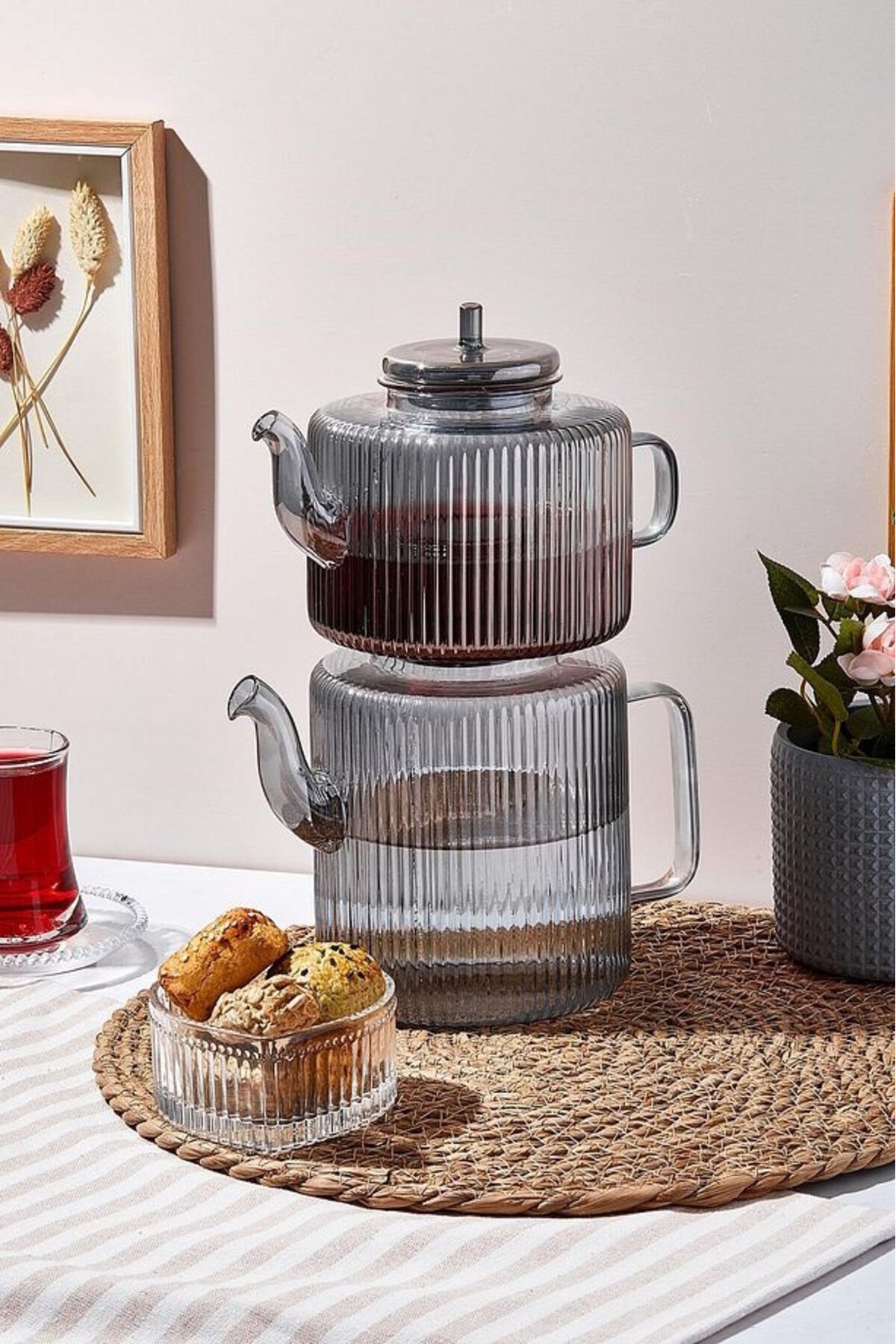 Perotti 16802 Tobby Line Füme Çizgili Borosilikat Cam Çaydanlık 1.1L + 1.75L