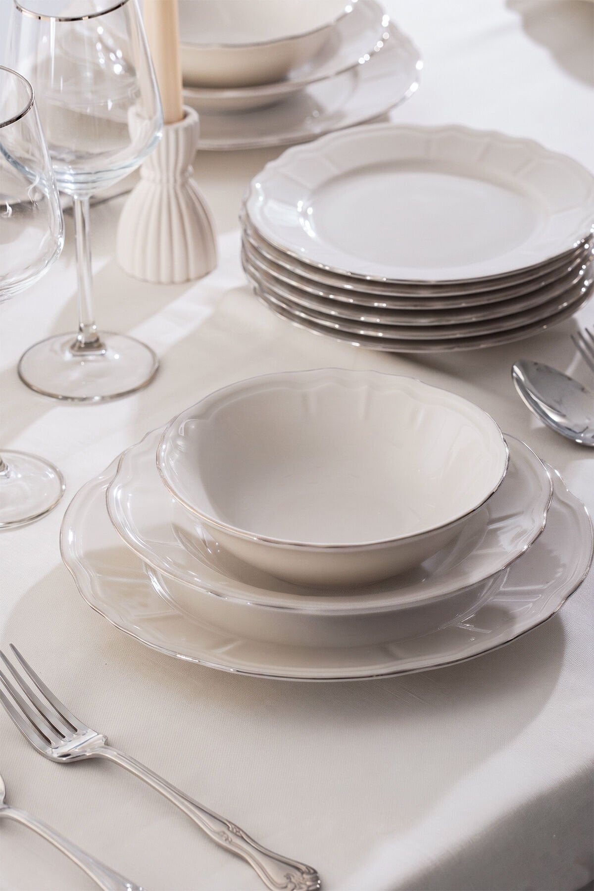 Porsima 4431 Tiffany Platin Yaldızlı Yemek Takımı 24 Parça 6 Kişilik Yemek Seti