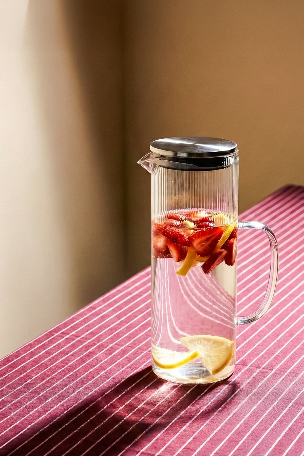 Perotti Bodrum 1200 ml Borosilikat Cam Sürahi Buzdolabı Sürahisi 70039