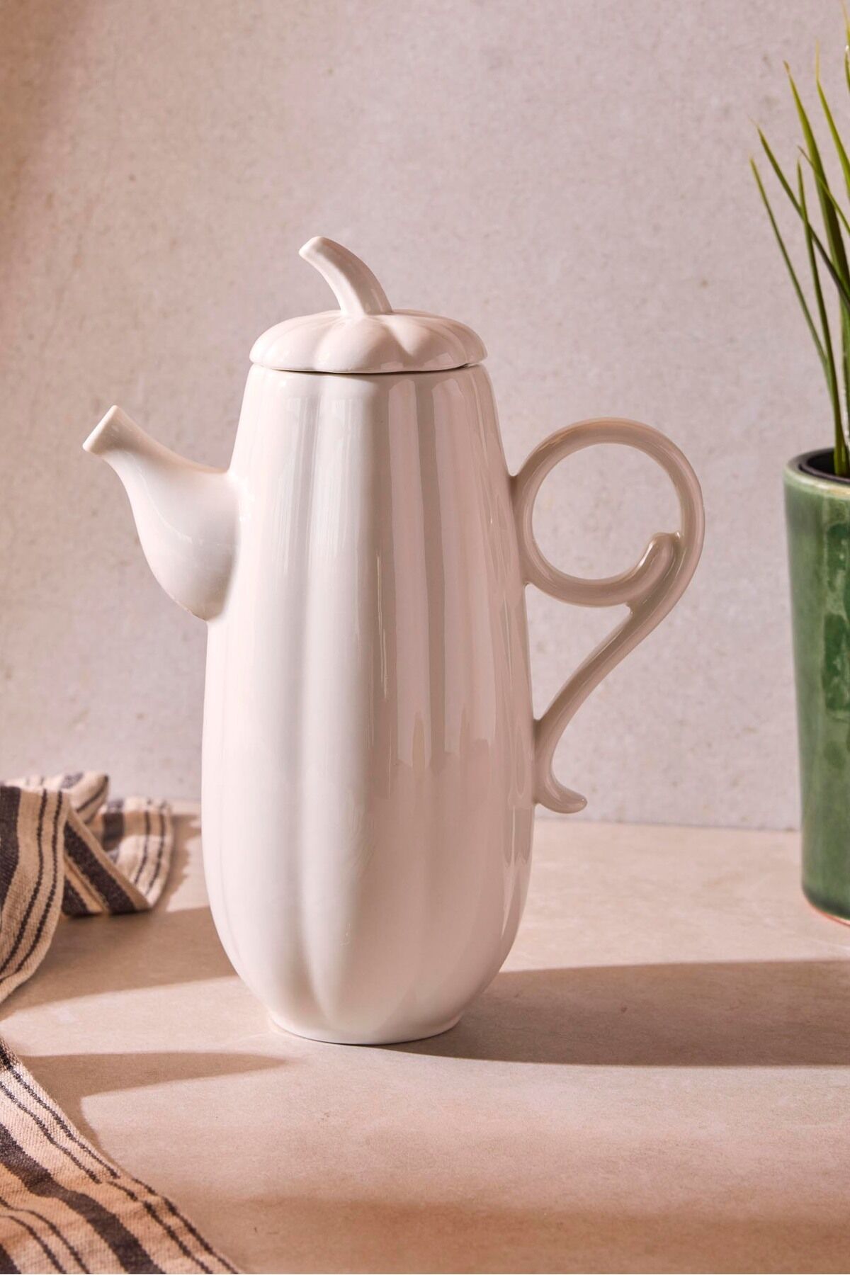 Perotti Pumpkin Porselen 600 ml Çok Amaçlı Sunum ve Servis Yağdanlığı