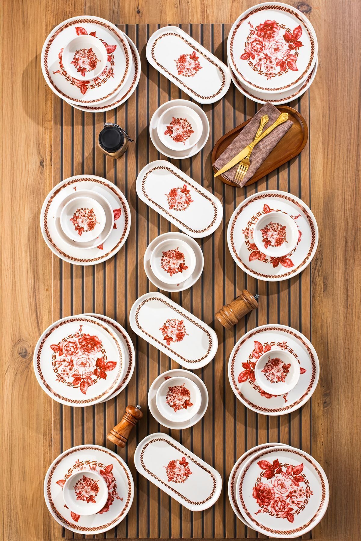 Perotti Danish 28 Parça 12 Kişilik Stackable Kahvaltı Takımı Sosluklu Kahvaltılık Sunum Seti Tabağı