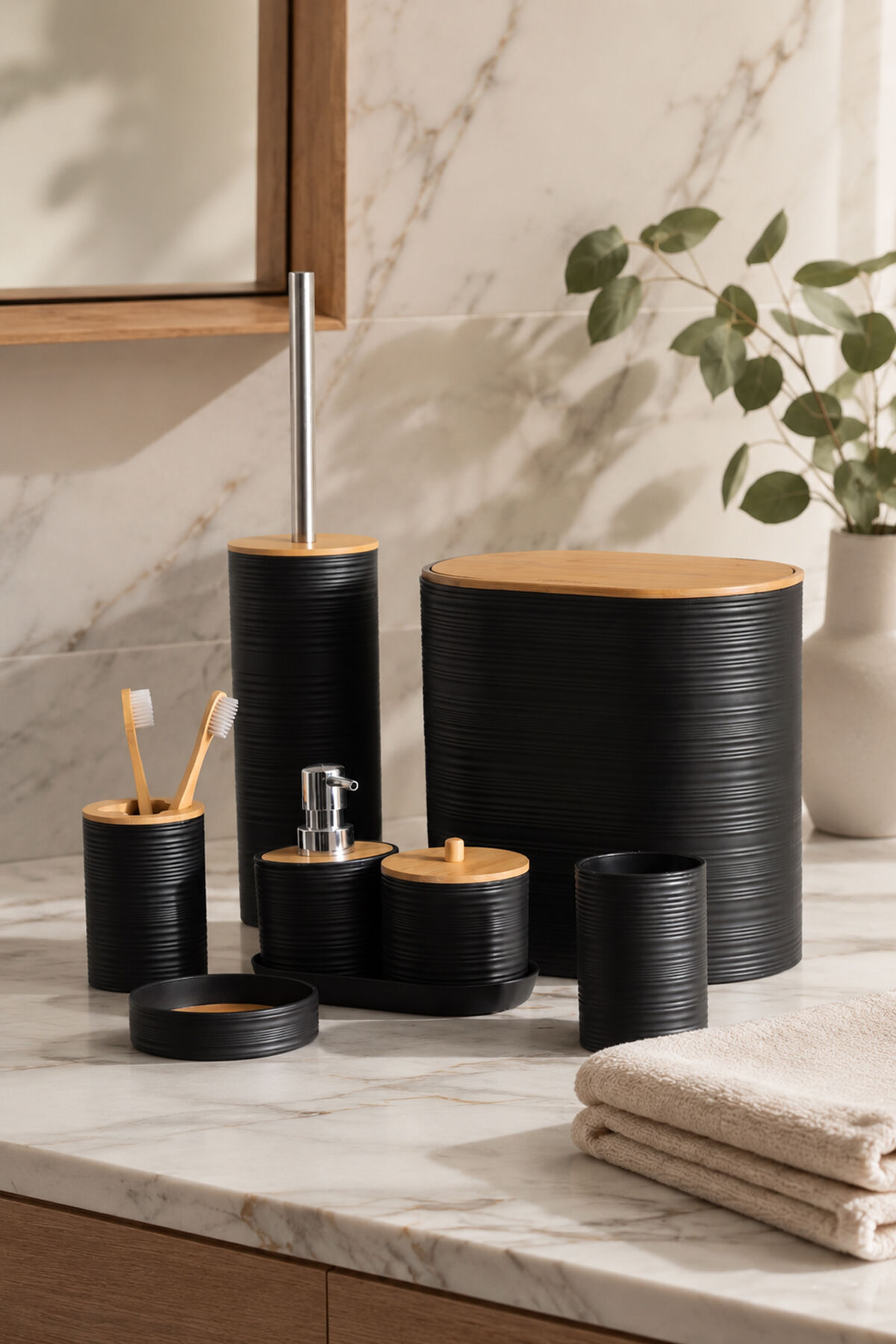 Porsima 4530 8 Parça Banyo Seti - Bambu Kapaklı Çöp Kovası, Sabunluk, Diş Fırçalığı ve Wc Fırçası Siyah