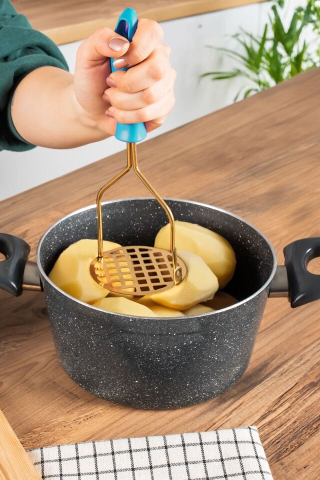 Porsima Patates Ezici Paslanmaz Metal Patates Ezici Püre Yapıcı Renkli Patates Ezeceği 24 cm - Mavi