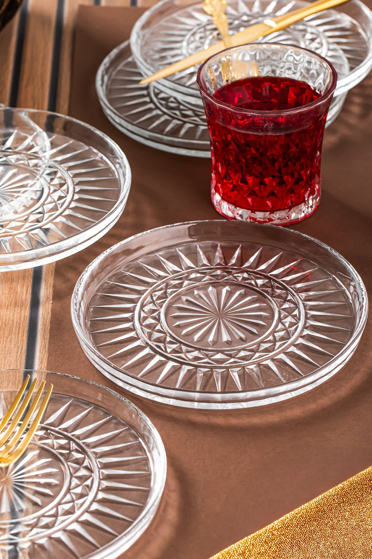 Porsima Milano Pasta Tabağı Dik Tabak - 6lı Cam Sunumluk Pasta Kurabiye Kek İkram Servis Tabağı-16 Cm