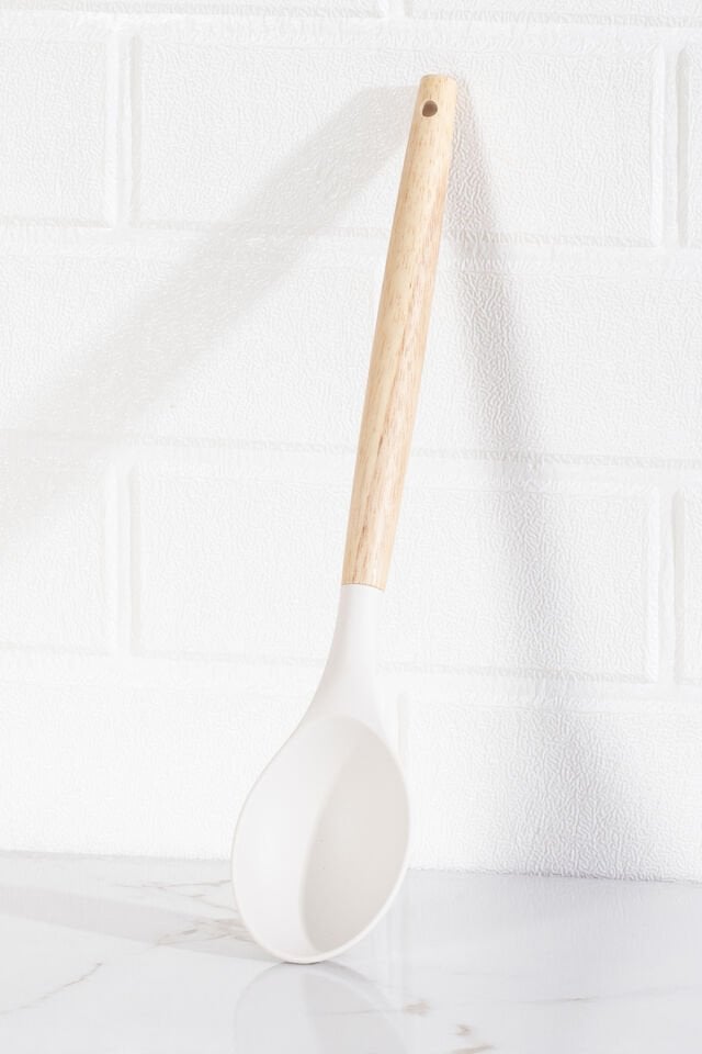 Porsima 3166 Bambu Ahşap Saplı Silikon 4 Parça Servis Takımı Seti Beyaz