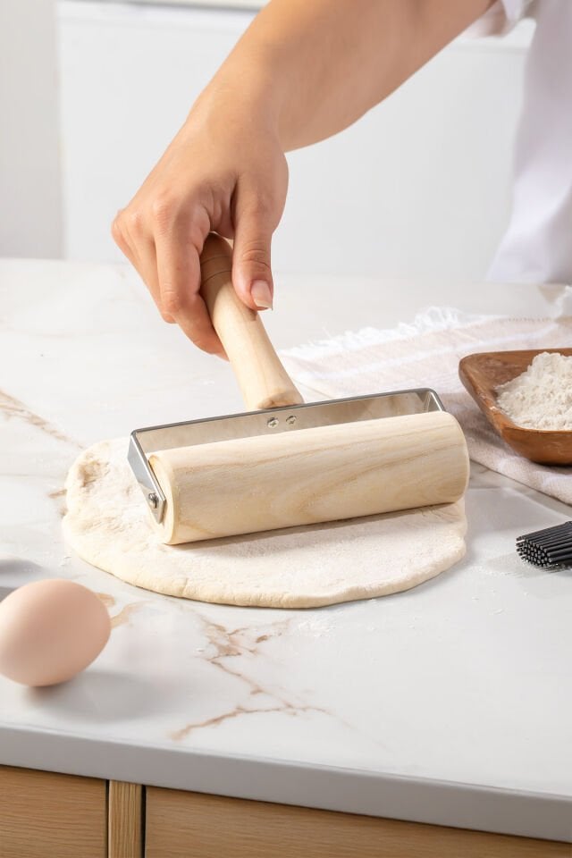 Porsima 2076 Ahşap Saplı Rulo Merdane Oklava Pürüzsüz Oklava Pizza Börek Açma Oklava